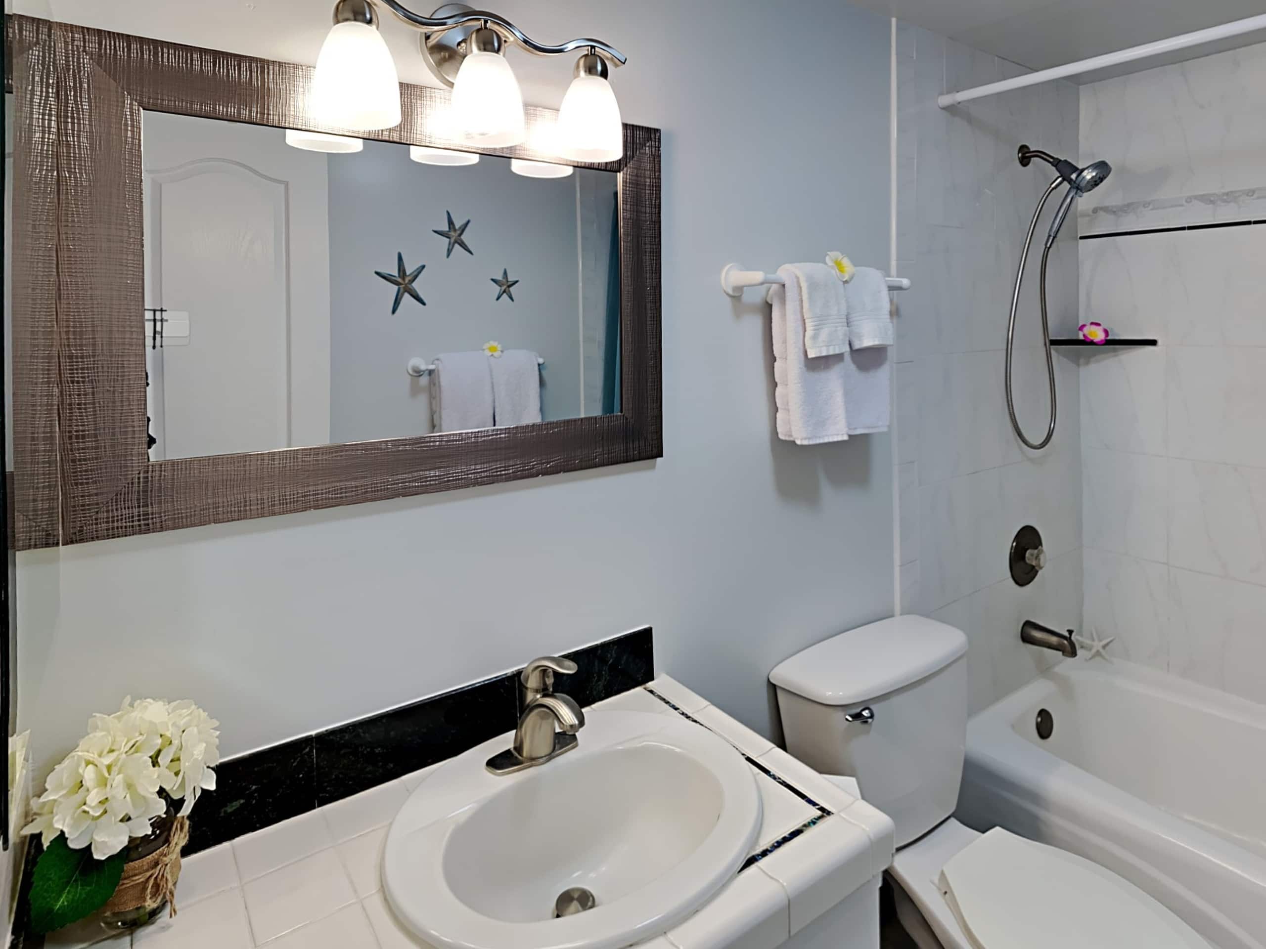 Condo in Kihei · ★4.92 · 2 bedrooms · 3 beds · 2 private baths - Image 15