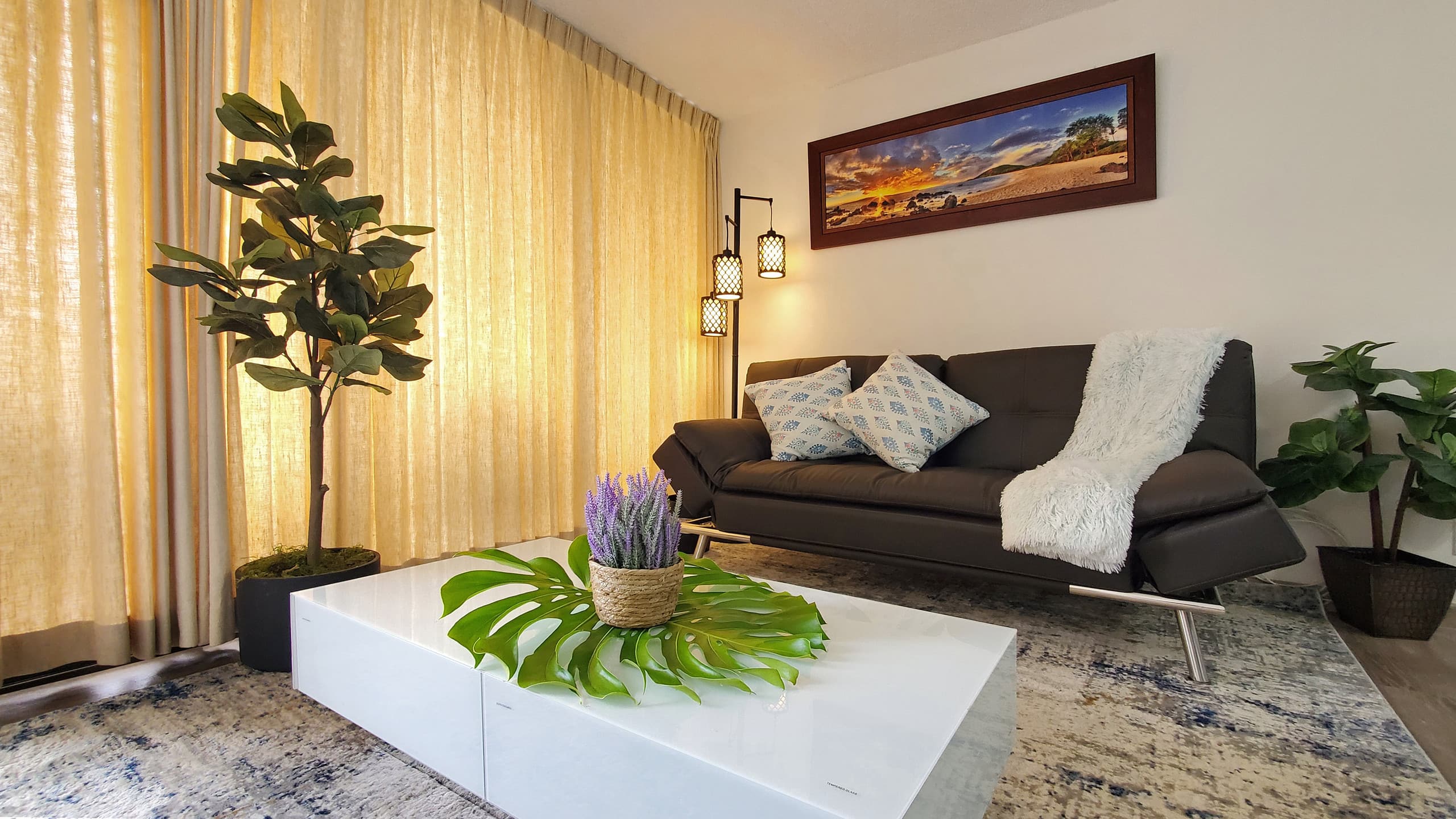 Condo in Honolulu · ★4.79 · 1 bedroom · 2 beds · 1 shared bath - Image 1