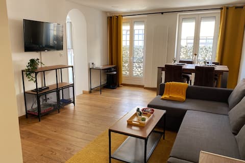 Personal entrance - Porte de Paris - 5min 🚃 away