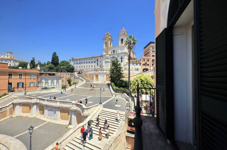 The View – Private Terrace on the Spanish Steps gallery image 2