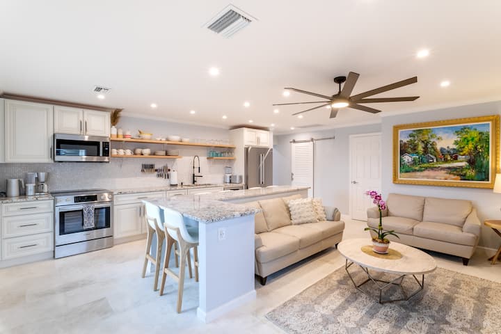 Balinese-inspired Oasis & Tropical Tranquility - Boynton Beach, FL