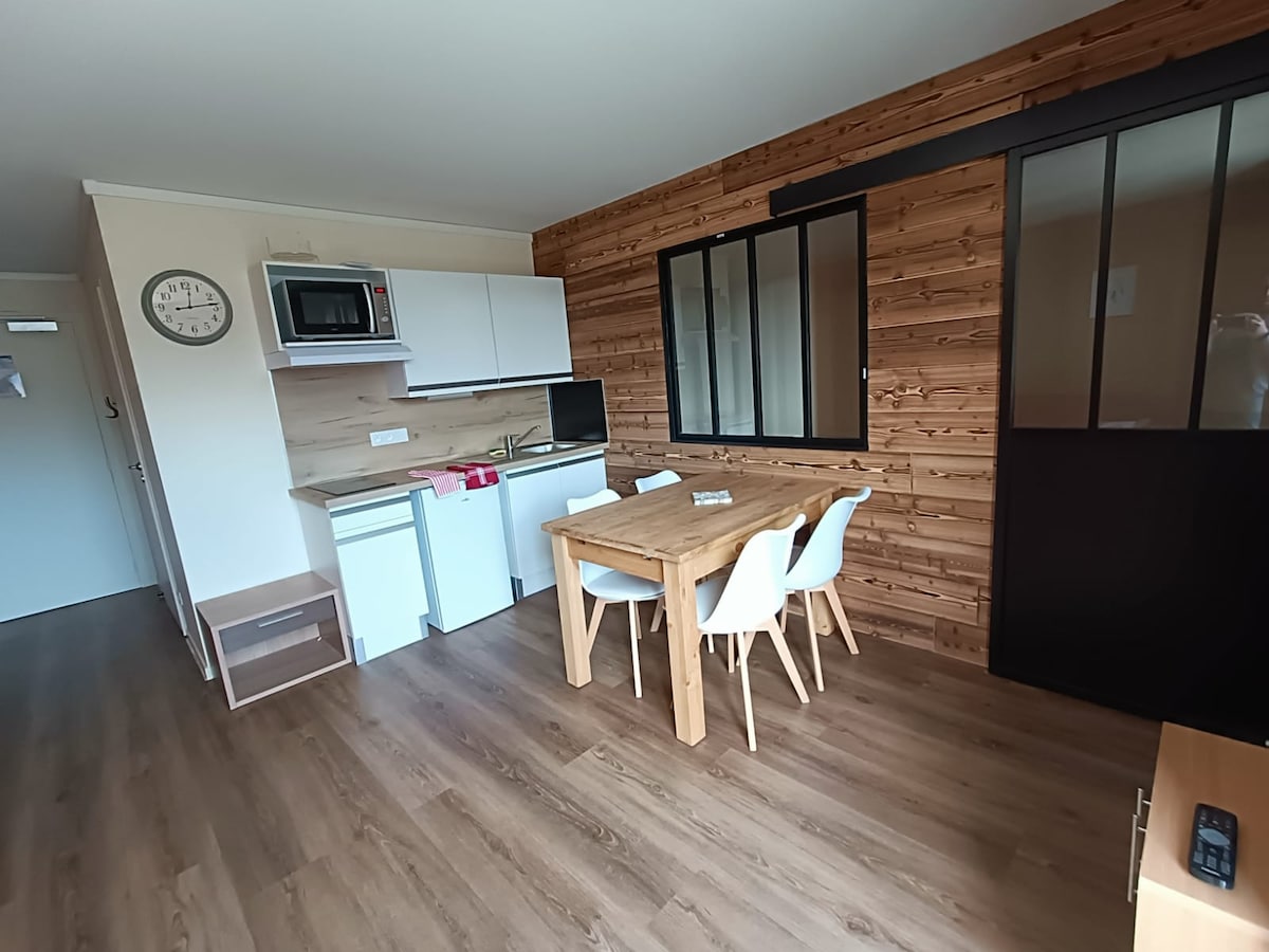 Appartement 4 personnes, résidence avec piscine