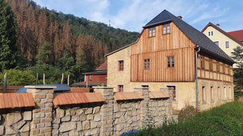 House Amalie with large garden on Lachsbach
