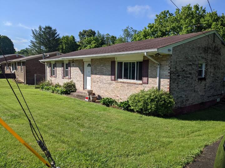 Agradable casa de 3 dormitorios, apta para niños - Airbnb