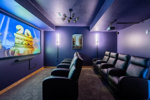 Majestic Lodge - A Luxury Stay in Hocking Hills