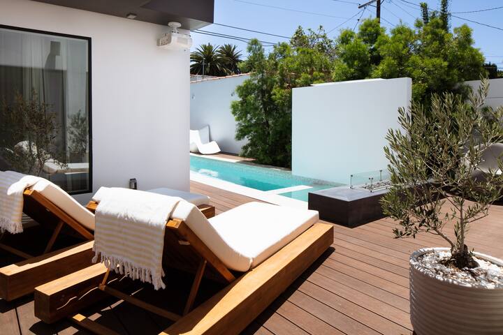 4b Pampering Villa By Melrose Pl gallery image 4