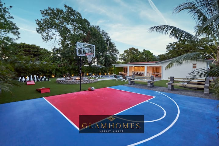 Villa Athena Basketball Court Fire Pit Villas for Rent in Miami Villa Athena Basketball Court Fire Pit Villas for Rent in Miami