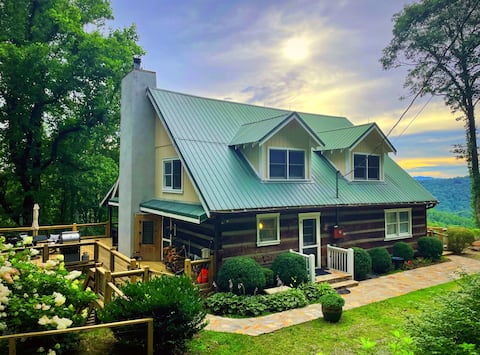 Pet Friendly, Private Cabin, Fire Pit, GREAT VIEWS