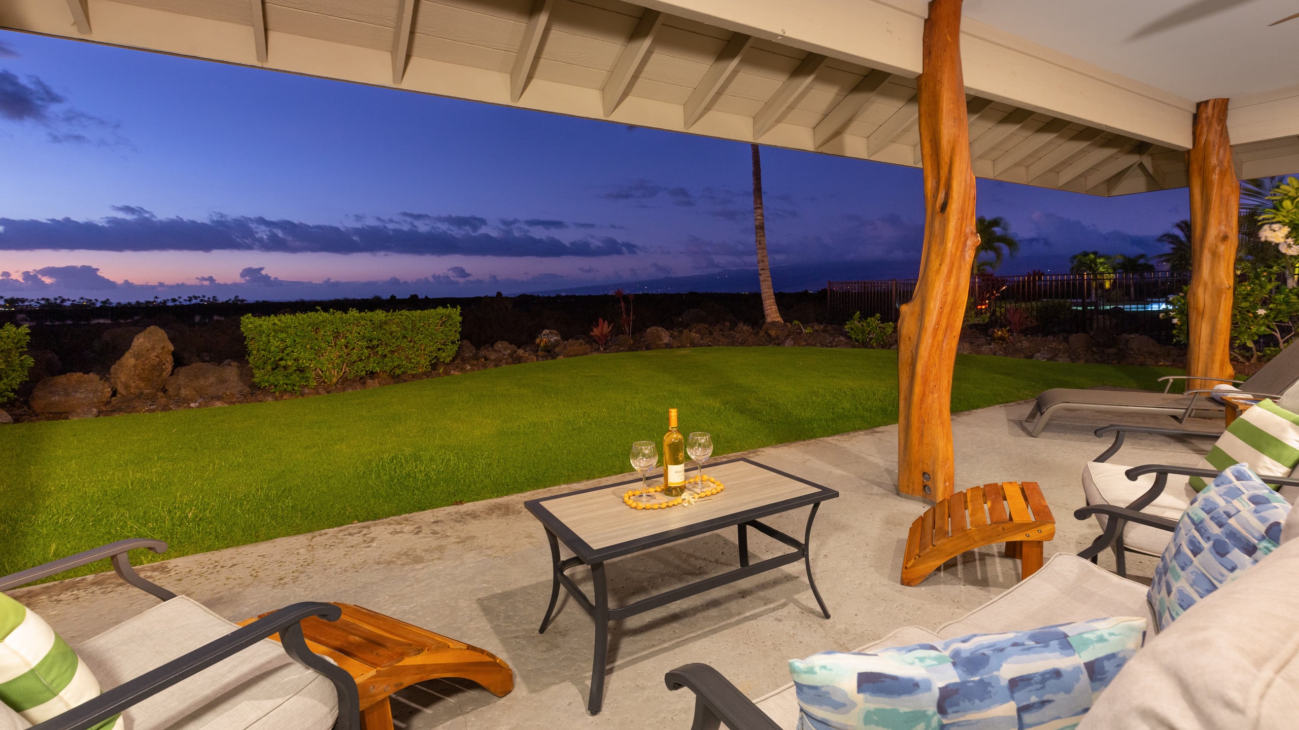 PiH Sunset Breeze - Free Hilton Pool Passes - Photo 40