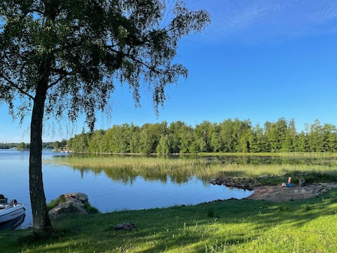 House with a fantastic view by lake Bolmen.