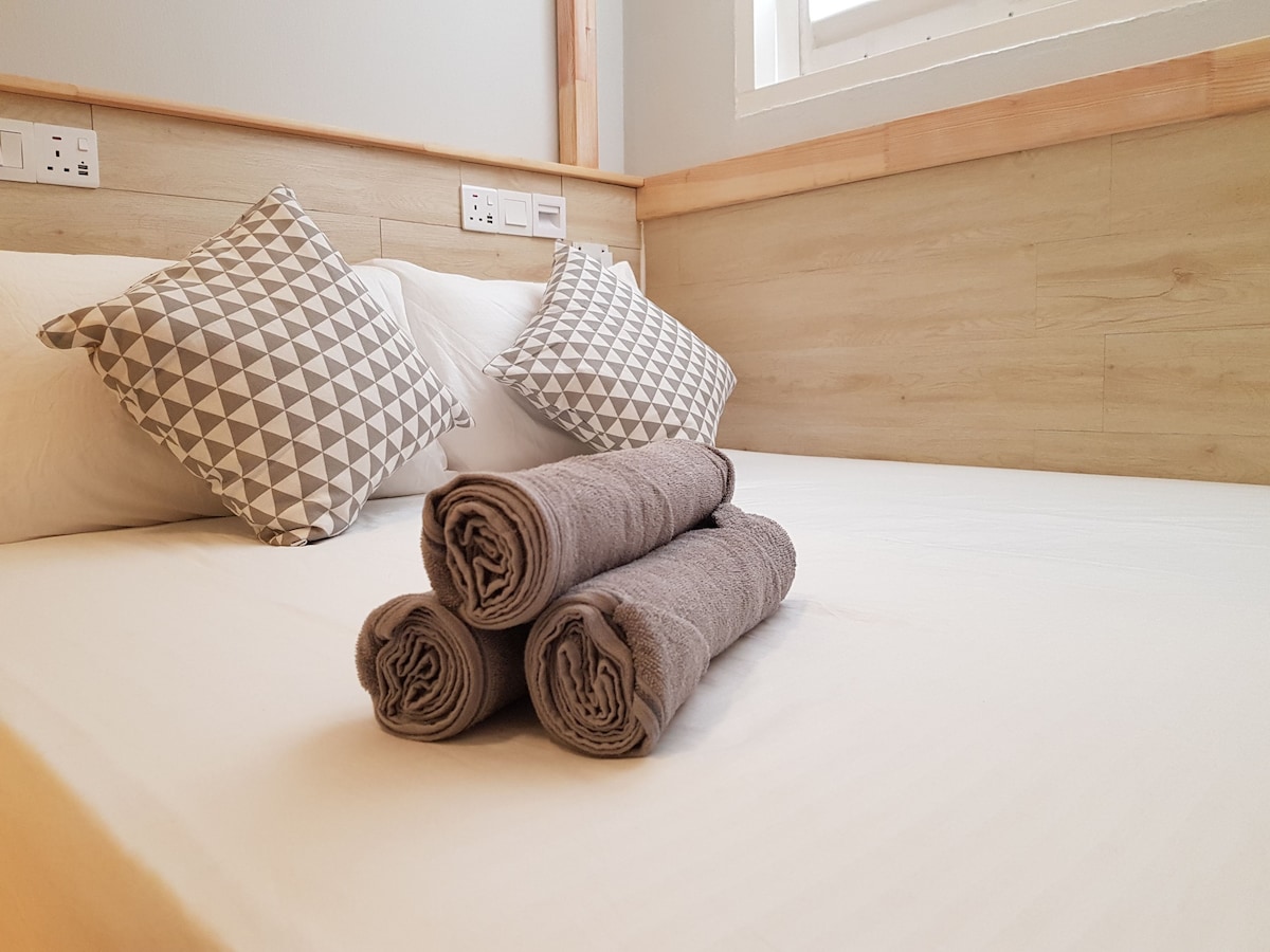 Ambienti i dhomës së gjumit