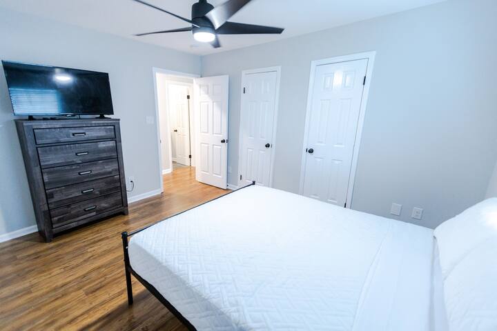 Every one of our comfy bedrooms come with their own dresser and Roku TV. 