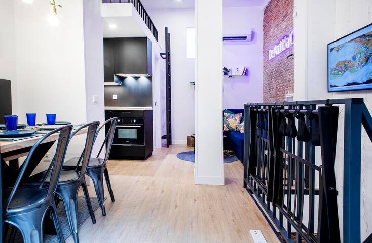 1-YOUR DREAM_LUXURY_JACUZZl_Parking_ 8people gallery image 2