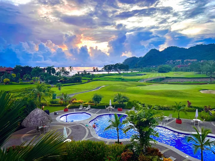Herradura Bay Vacation Rentals & Homes - Costa Rica | Airbnb