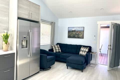 Successful Airbnb property: NEW Private, Cozy, Modern 1 bedroom, 1 bath Unit in West San Jose
