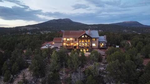 Home 43 Kolob + Beautiful Views + Resort Amenities