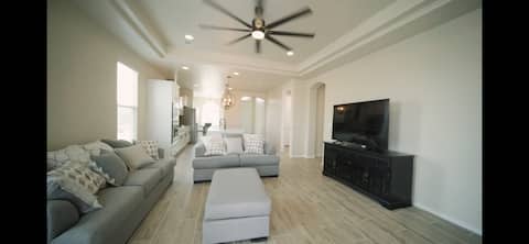 Beautiful New Build in Los Lunas NM