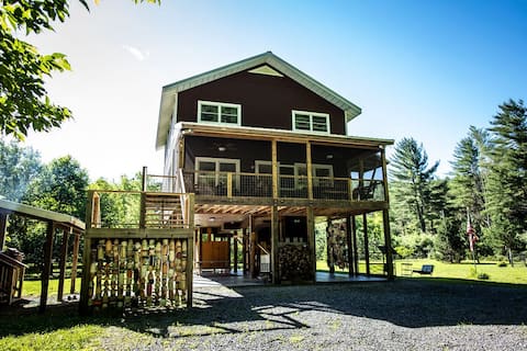 Unique Greenbrier River Retreat in Lewisburg WV