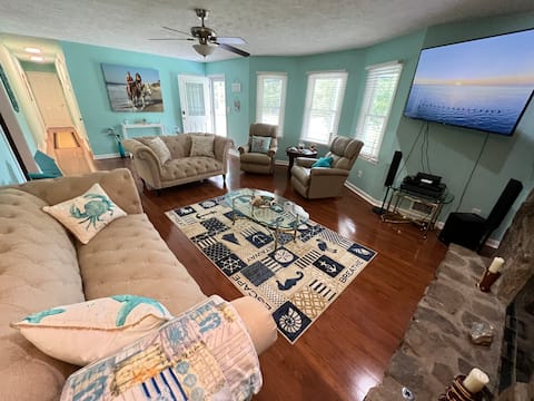 Top performing Airbnb: “Beachfields”@ Perfect Game 3Br 2 baths. in Woodstock