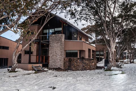 'Last Run' 4 Bedroom Presidential House, Mt Hotham