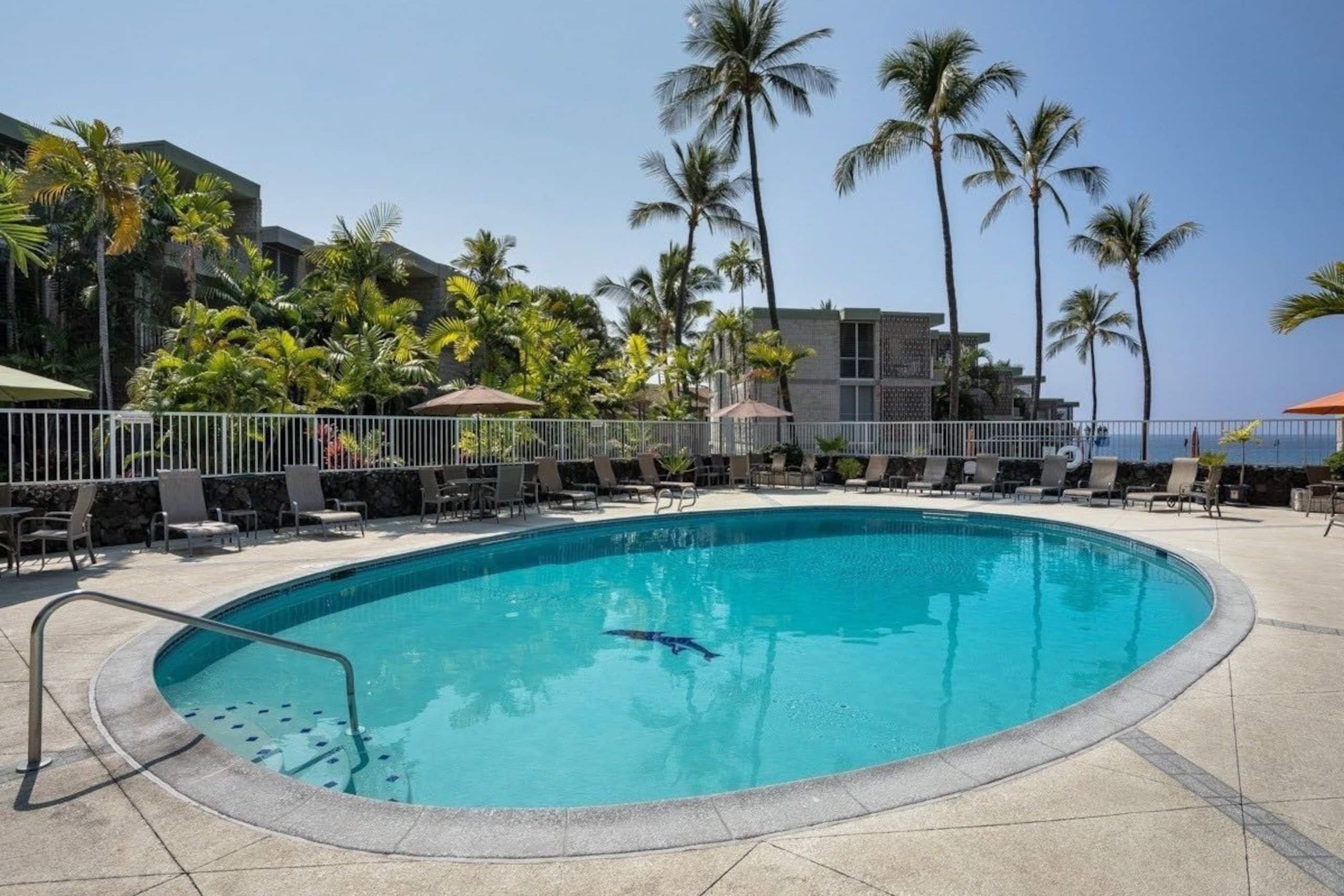 Condo in Kailua-Kona · ★4.86 · 1 bedroom · 3 beds · 1 private bath - Image 16