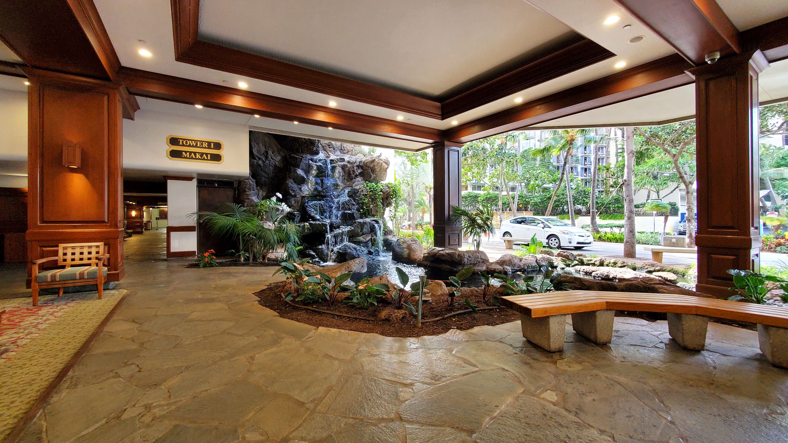 Condo in Honolulu · ★4.85 · 1 bedroom · 3 beds · 1 private bath - Image 21