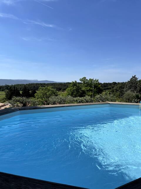 SAINTE VICTOIRE LE CABANON MACLEJADE