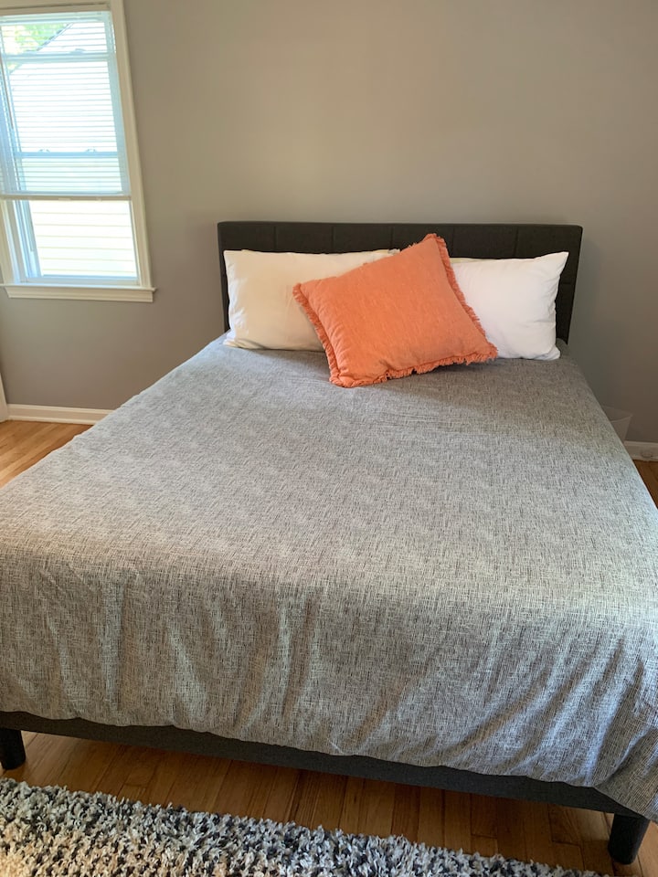 غرفة النوم 2