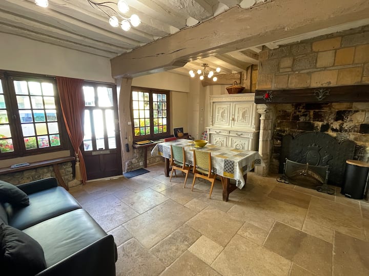 La Maison Fleurie "Chez Christophe"