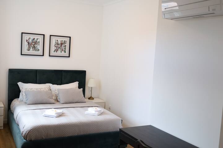 Lisboa 3Bedrooms-AirConditioner gallery image 5