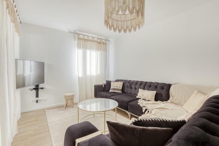 Luxury's Home - ibis Budget Gennevilliers Asnieres