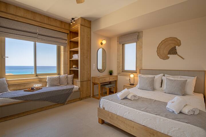 Seafront Villa Thoe, Pool, View & FREE Breakfast gallery image 5