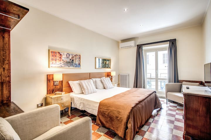 Wide&Bright in Wonderful Location Front Coliseum