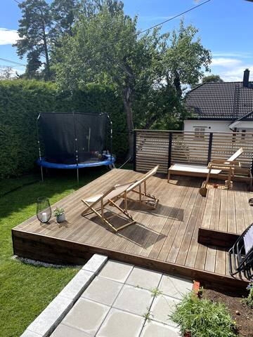 Trivelig enebolig med stor hage nær sentrum gallery image 4