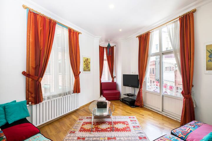 Anatolian BreeZe- 5AC- Central. In Galata Tower gallery image 2