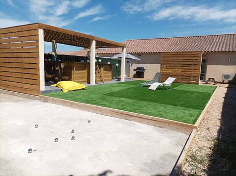 Villa dedicated to conviviality between families/friends