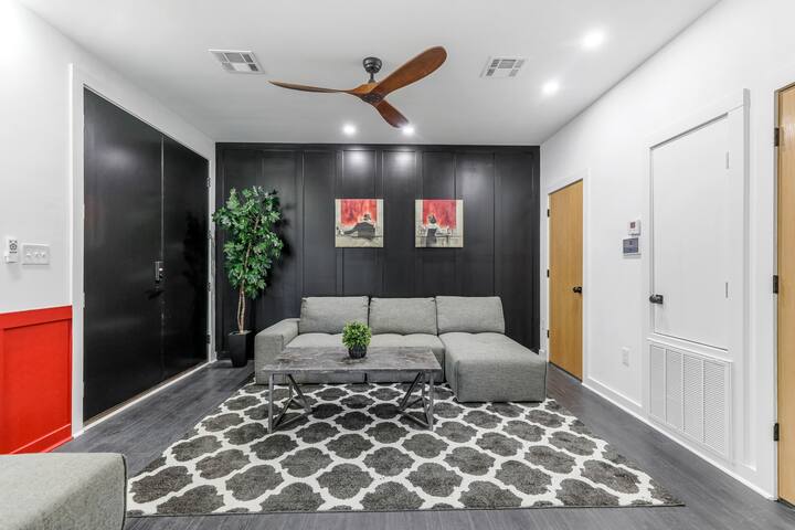 Luxury Villa w Rooftop gallery image 5