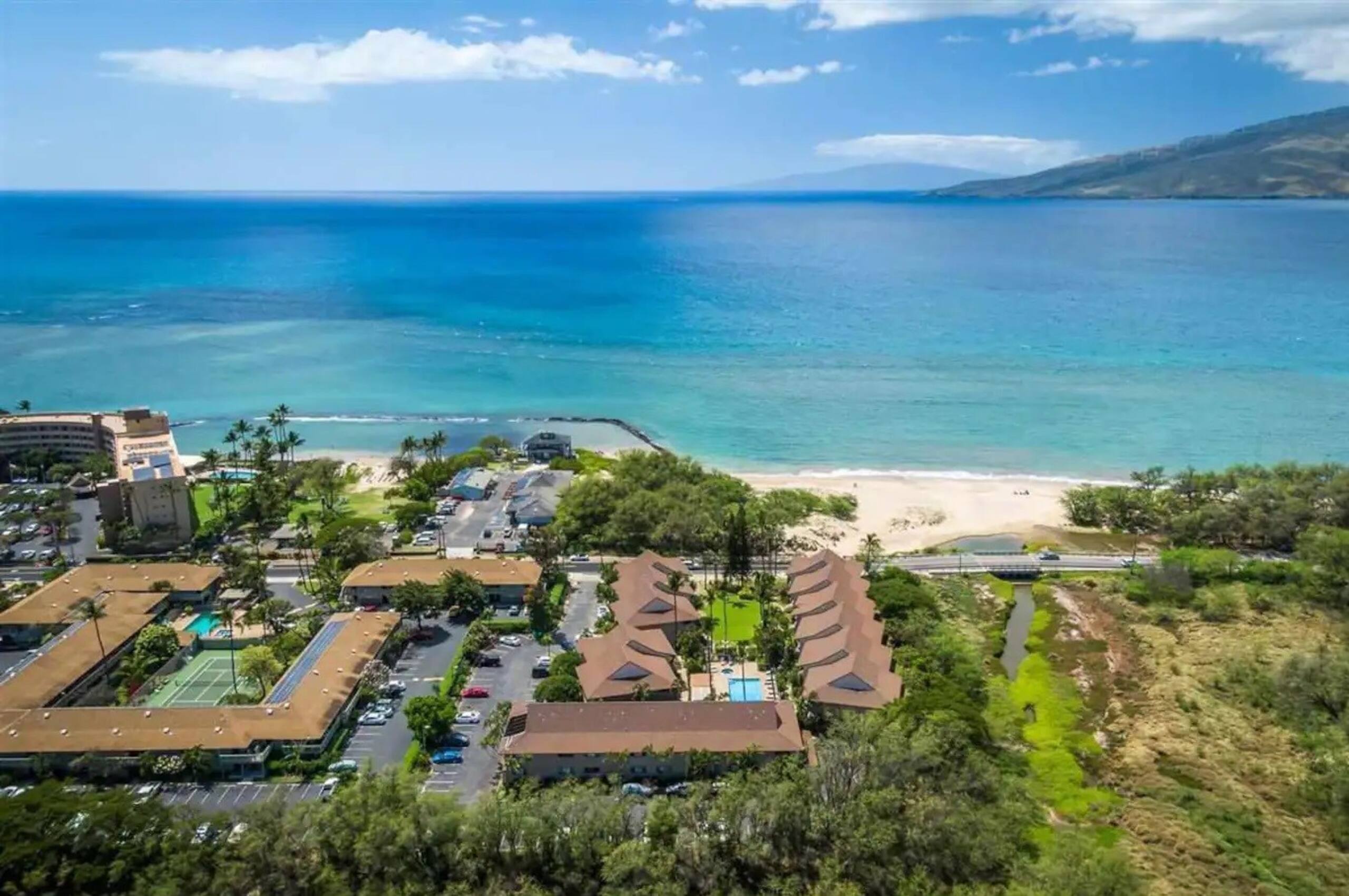 Condo in Kihei · ★4.96 · 1 bedroom · 2 beds · 1 shared bath - Image 26
