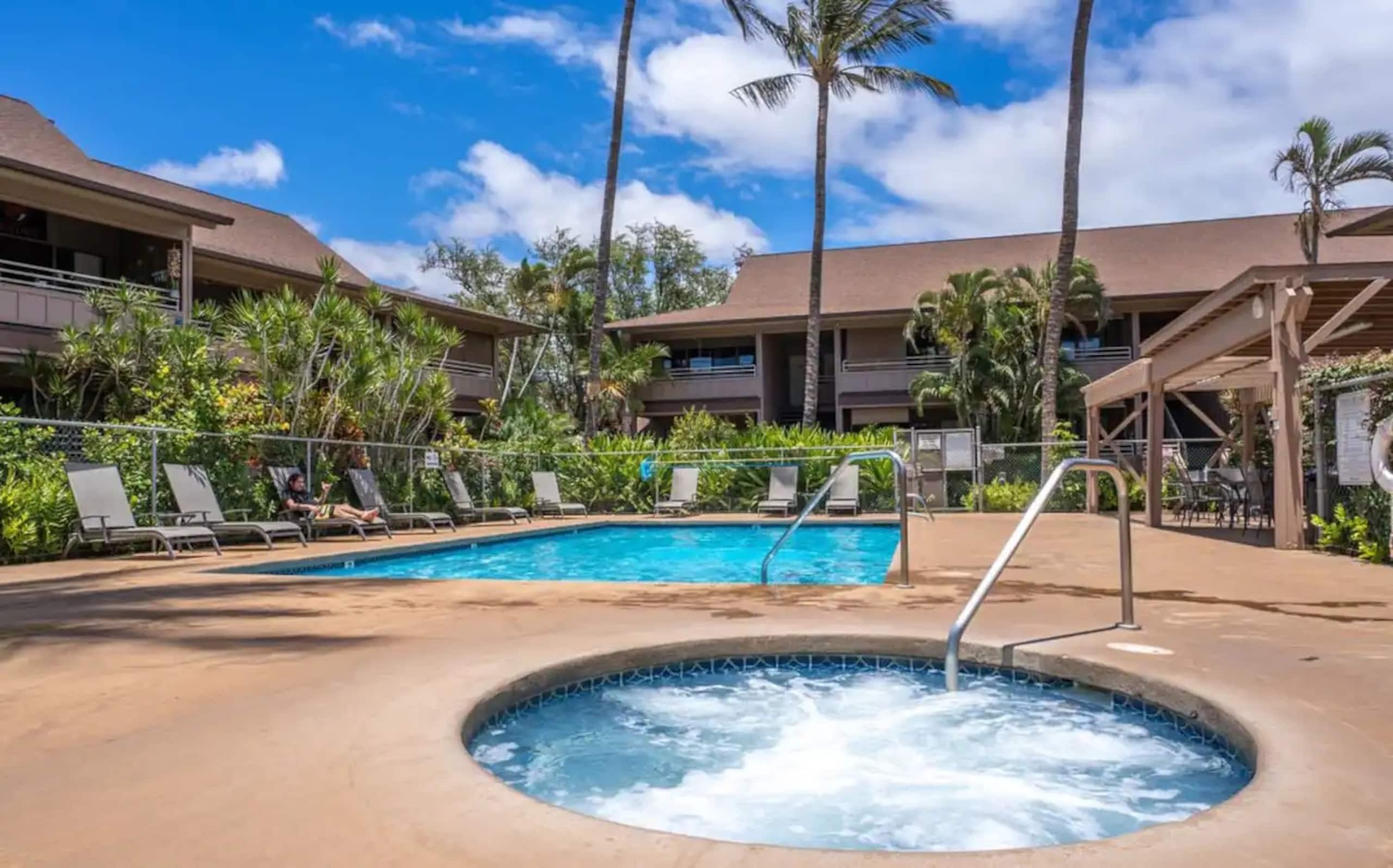 Condo in Kihei · ★4.96 · 1 bedroom · 2 beds · 1 shared bath - Image 8