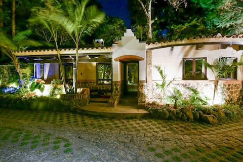 Sweet! Villa Baby Jaguar/Avo Farm Hills of Antigua