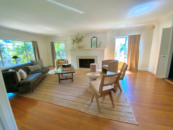 7 bdrms/Pool House/Tennisplatz/Pool / Grill /Pizza - Airbnb