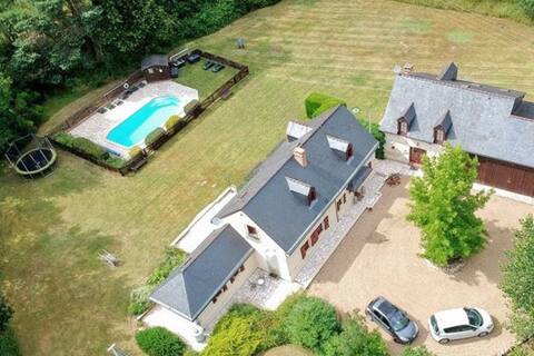 La Maison Rouge is a lovely vacation home.