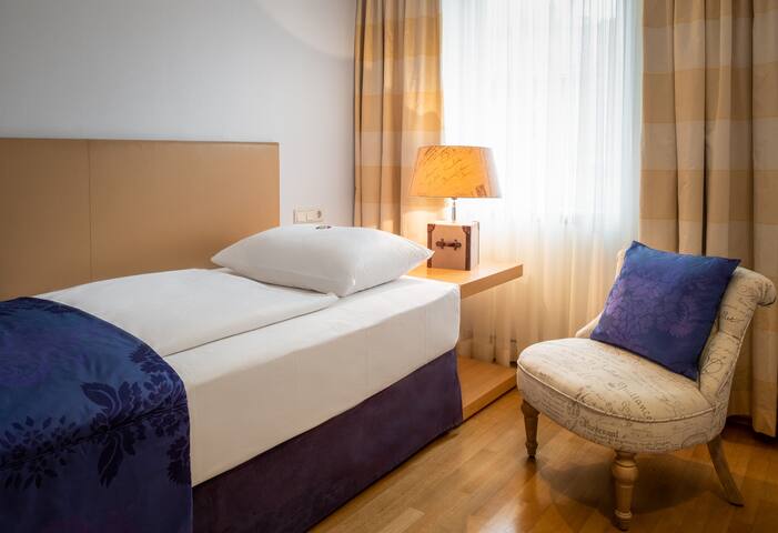 Studio Family gallery image 2