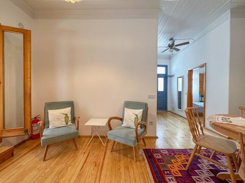 Top Airbnb: Nefes Island House - Garden in Çanakkale