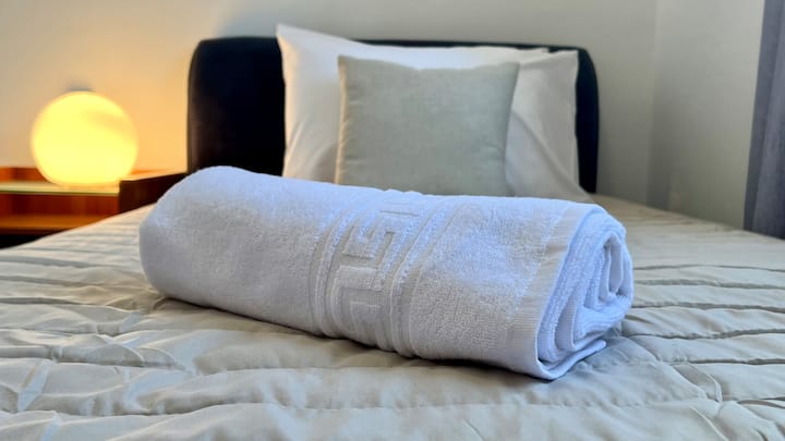 You will find a single bed in the small bedroom on the first floor.