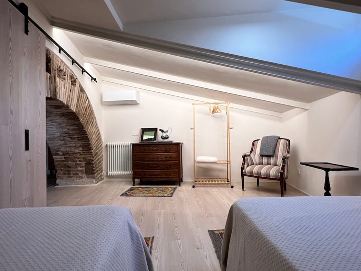 Dormitorio doble segunda planta / Twin bedroom second floor
