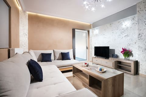 Mandos Apartment