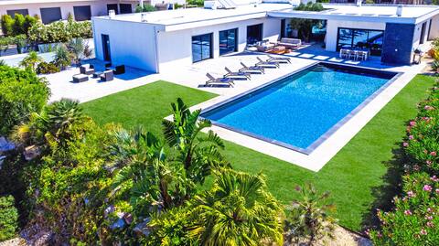 Blue Hill Boutique Villa