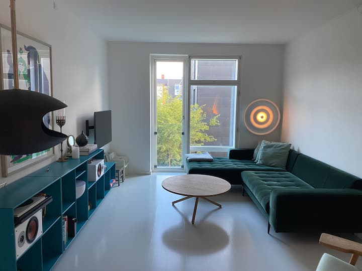 Skønt Byhus Lige Ud Til Vandet - Copenhaguen