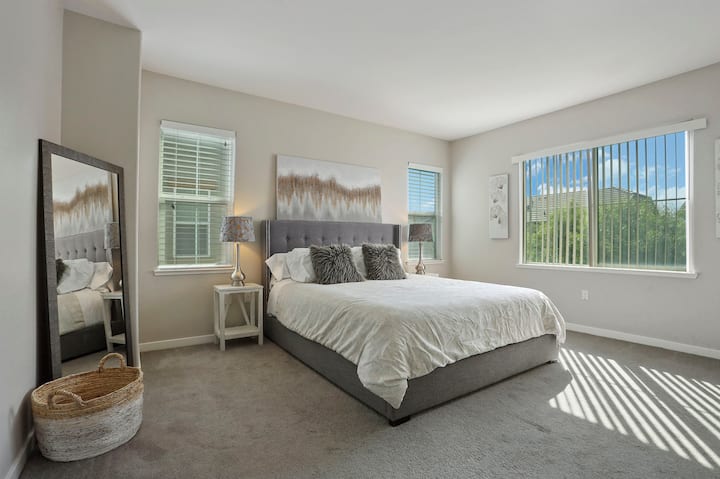 საძინებელი 1